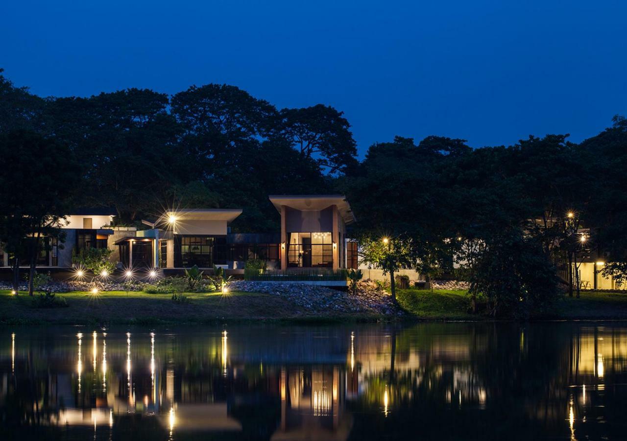 Photharam126 Resort Ban Khlong Ta Khot Exterior photo